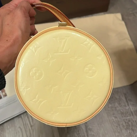 Pre loved barrel pearl white with COA - Picture 6 of 11